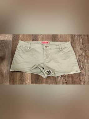 SO Olive Green Low-Rise Denim Shorts Micro